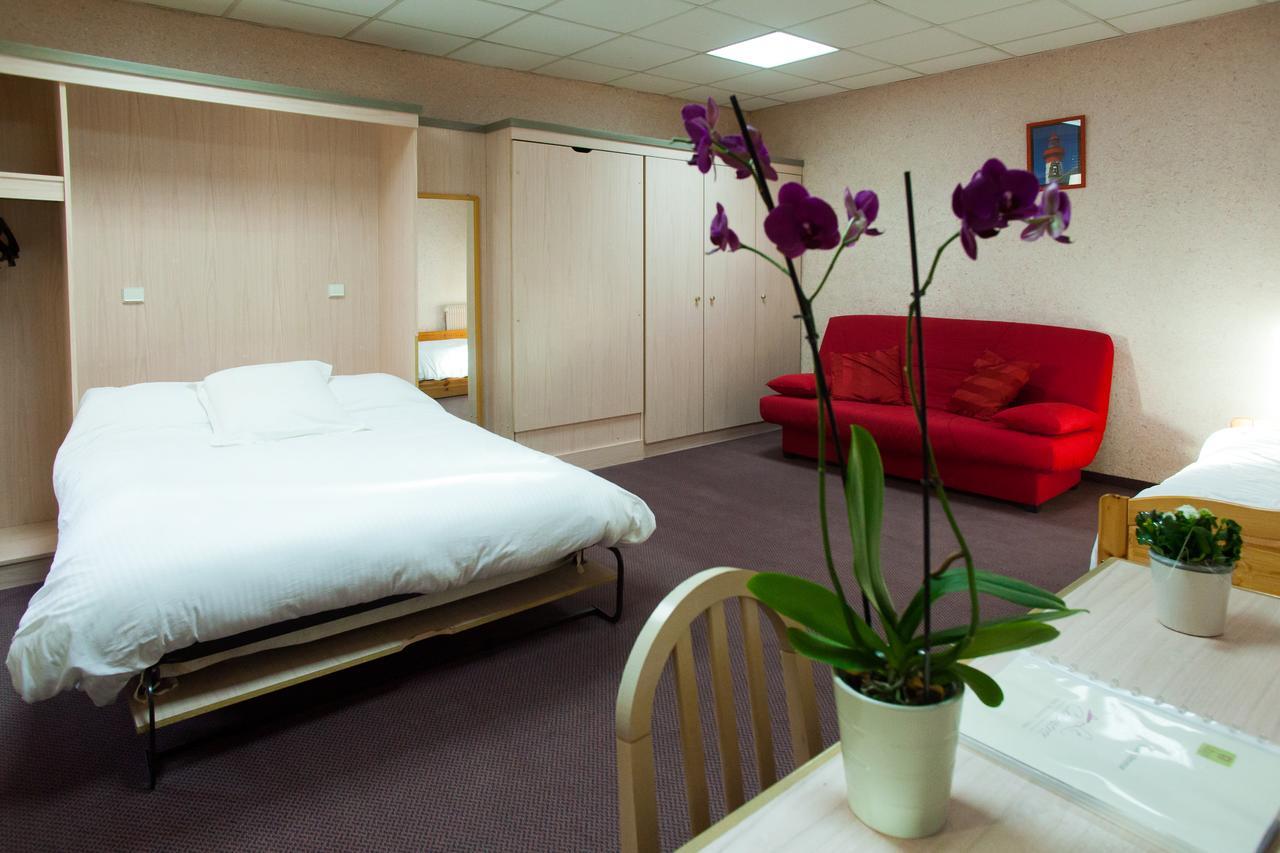 Logis Hotel Restaurant Le Commerce Guichen Zewnętrze zdjęcie