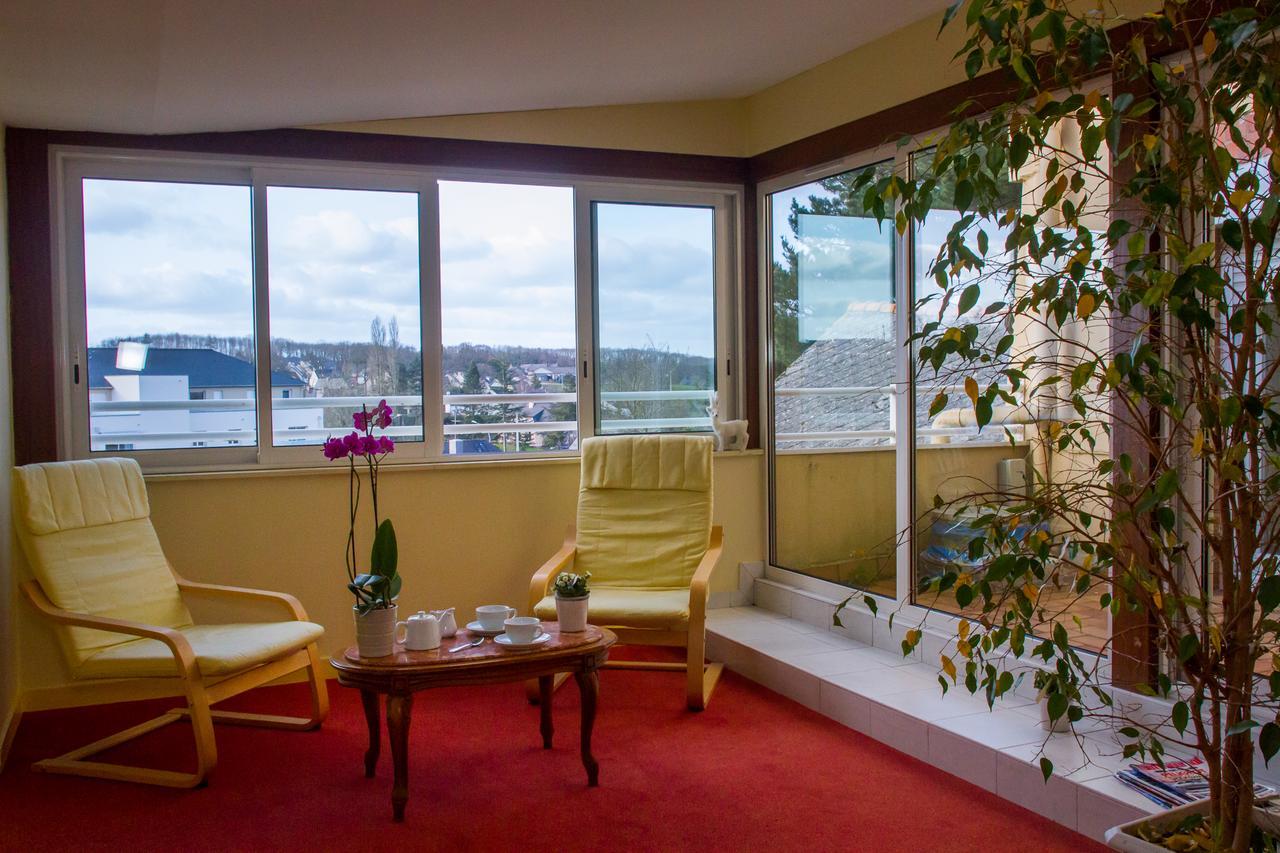Logis Hotel Restaurant Le Commerce Guichen Zewnętrze zdjęcie
